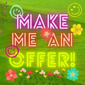 welcome to my closet!!